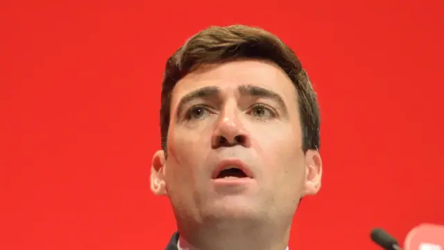 Le Royaume-Uni bascule vers Andy Burnham : pourquoi cette transition eclair peut secouer l’Europe et les marches