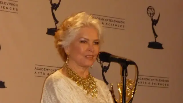 Ellen Burstyn a Venise : le Lion d or qui rappelle Hollywood a sa memoire