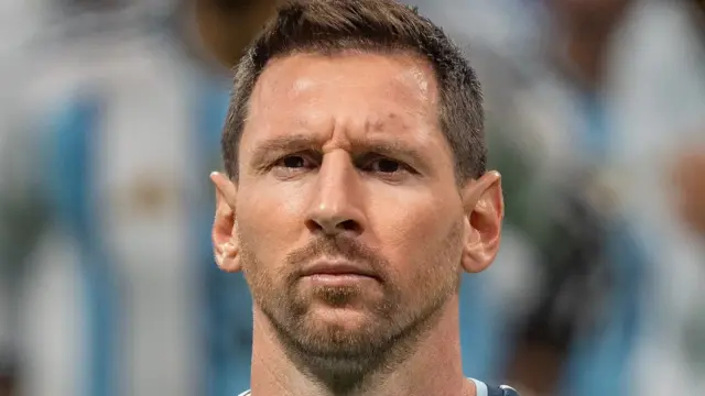 Le record que le monde ne peut plus ignorer : pourquoi Messi vient de relancer la pression mondiale sur la France et Mbappe