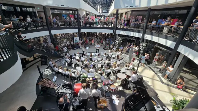 Le monde regarde Paris : pourquoi la Fête de la musique 2026 peut faire basculer la nuit la plus mondiale de France
