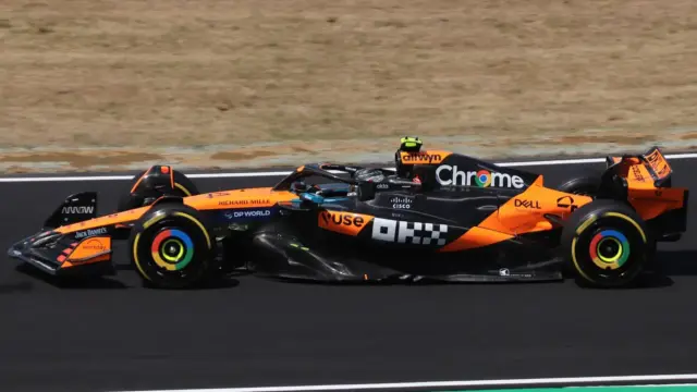 lando-norris-mclaren-loin-rythme-malaisie